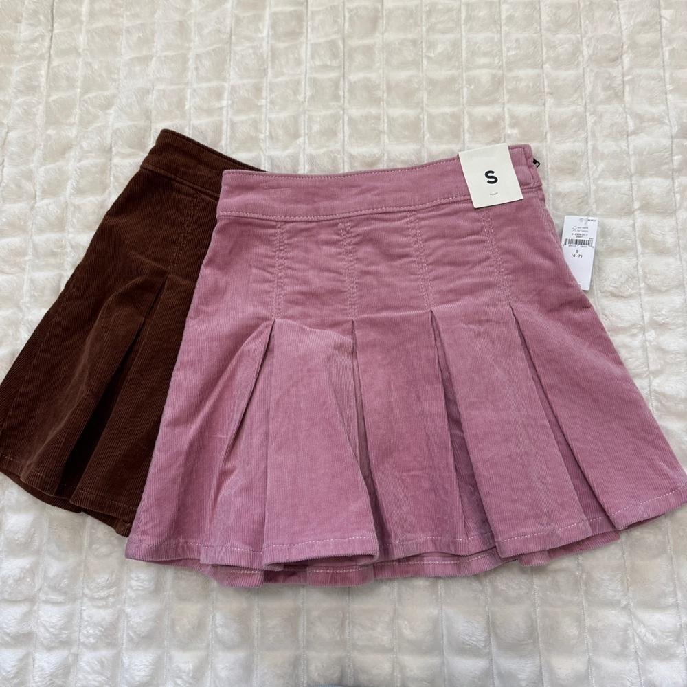 NEW Gap Kids Small 6-7 LOT of Two Pleated Corduroy Mini Skirts ~ School Classic
